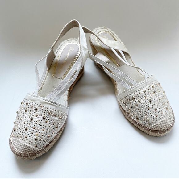 Laura Biagiotti Embellished Slingback Espadrilles - Picture 5 of 7